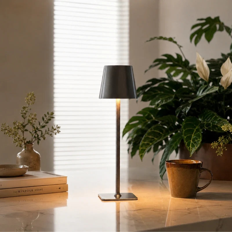 LUMARO TouchGlow