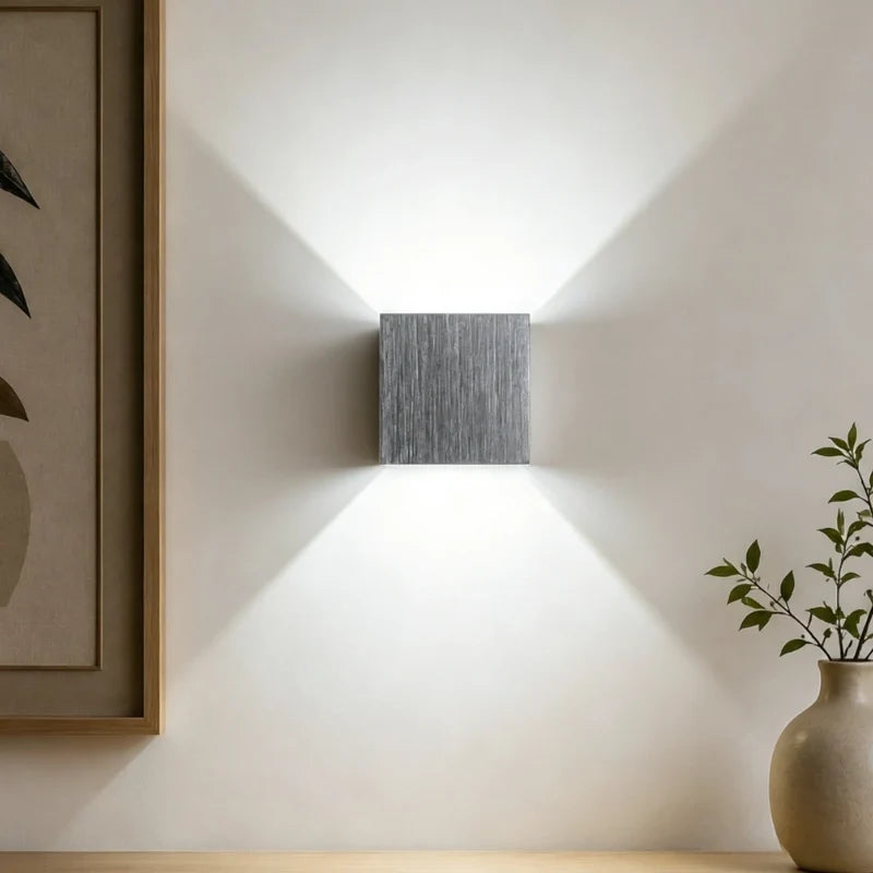 LUMARO Regulowana Lampa Ścienna