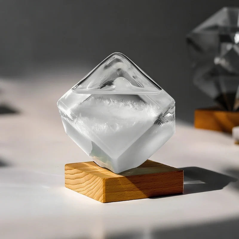 LUMARO MeteoCrystal