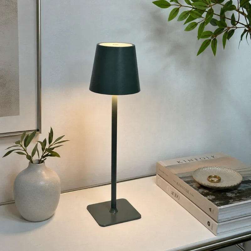 LUMARO TouchGlow