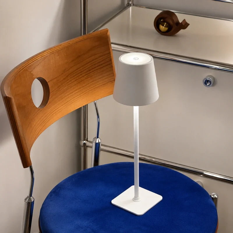 LUMARO TouchGlow
