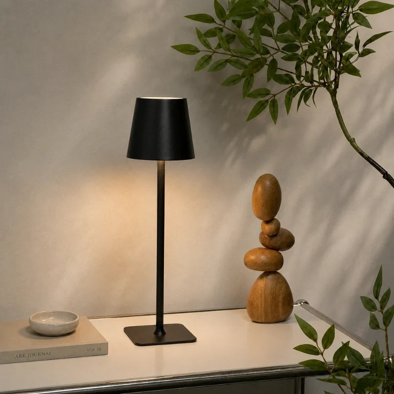 LUMARO TouchGlow