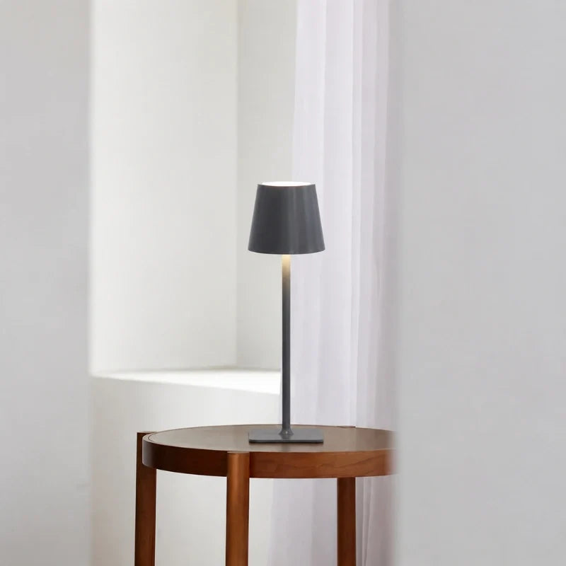 LUMARO TouchGlow