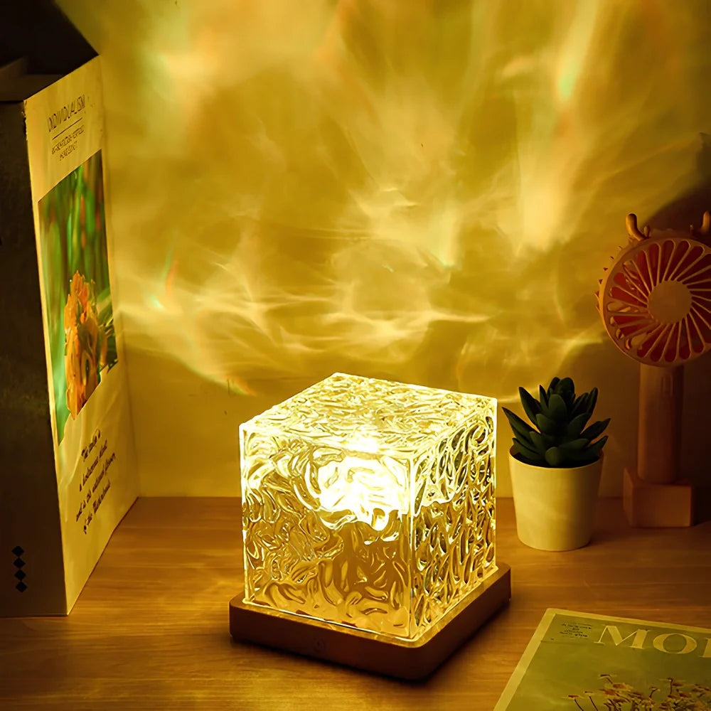 LUMARO Aurora Cube