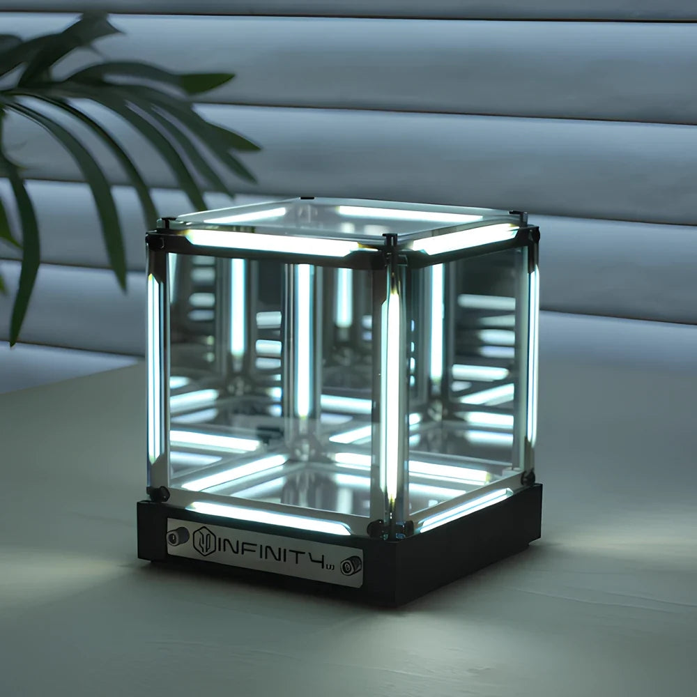 LUMARO InfinityCube