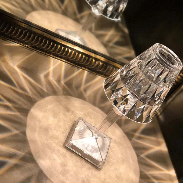 LUMARO CrystalSpark