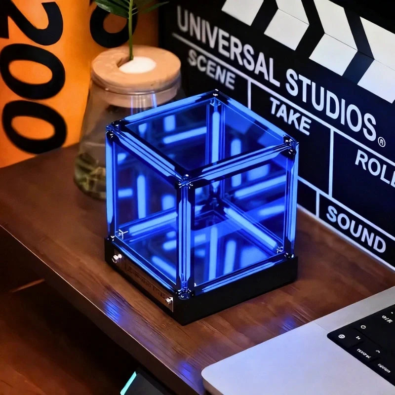 LUMARO InfinityCube