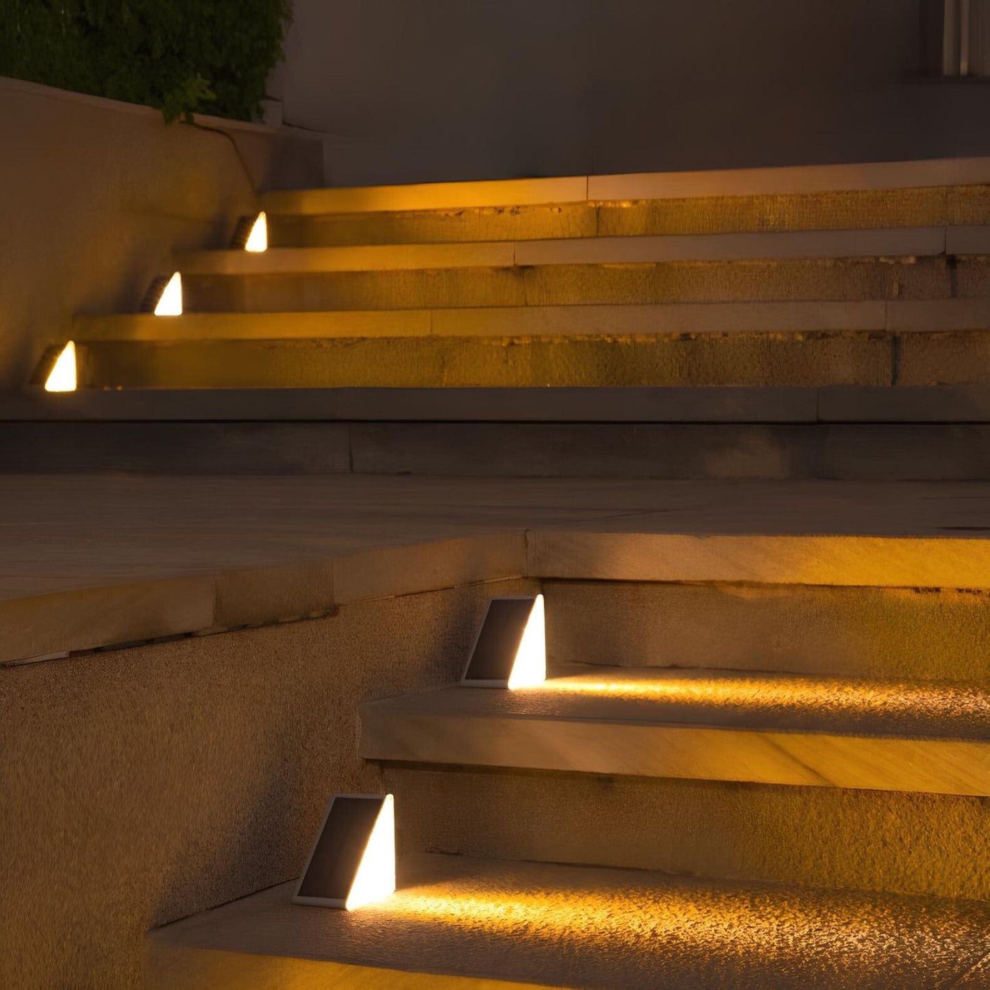 LUMARO StepGlow