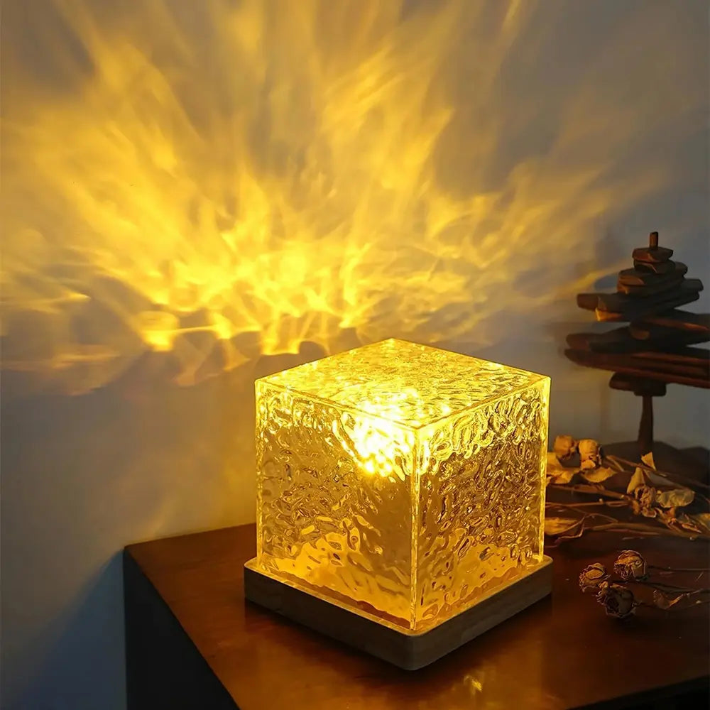 LUMARO Aurora Cube