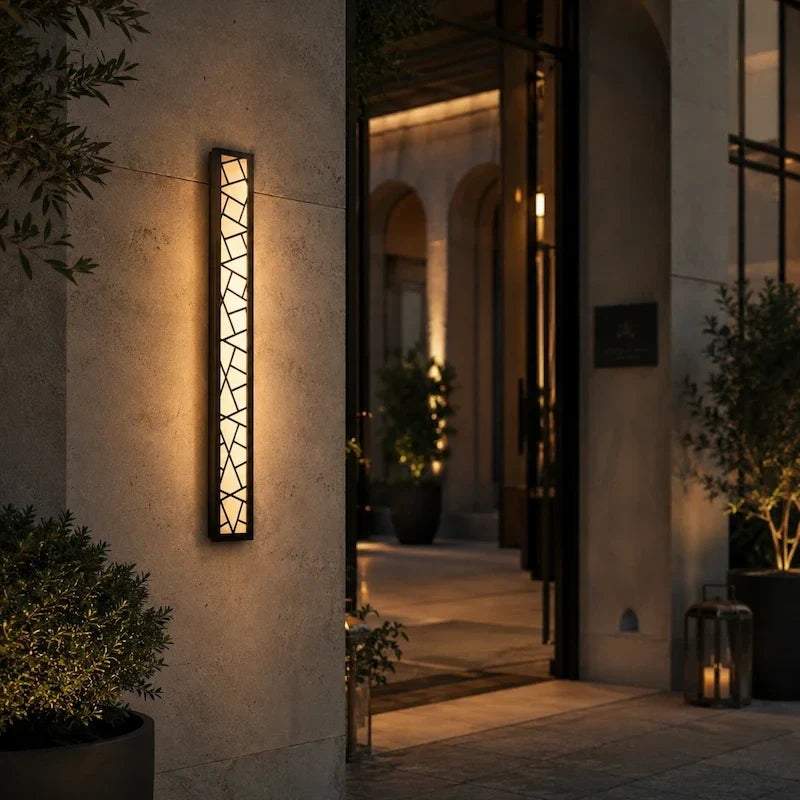 LUMARO Linear Luxe