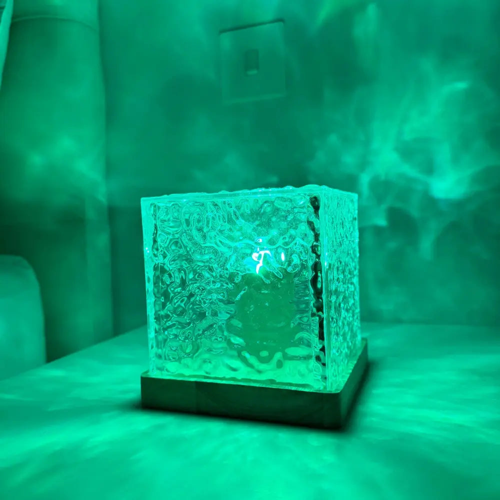 LUMARO Aurora Cube