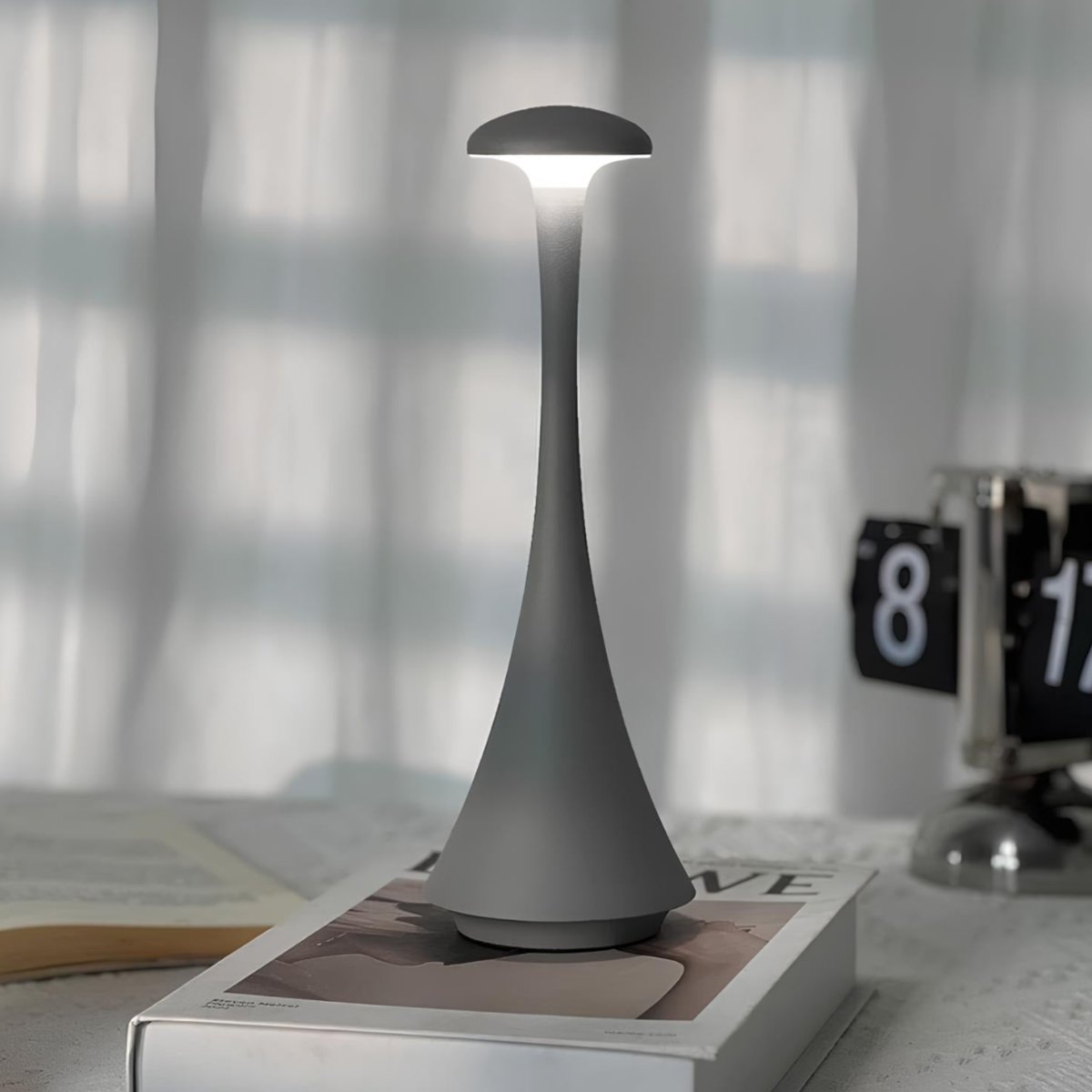 LUMARO Lumina Spire